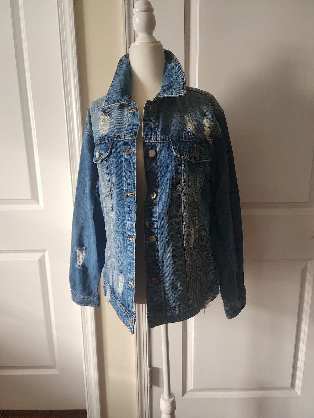 Fashion Nova Light Blue Distressed Denim Jacket - Women